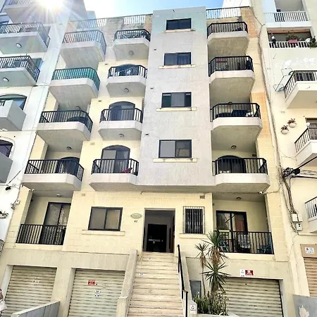 Regent Court - 3 Bedroom Apartment Within Walking Distance From Seafront St. Paul's Bay Exterior photo