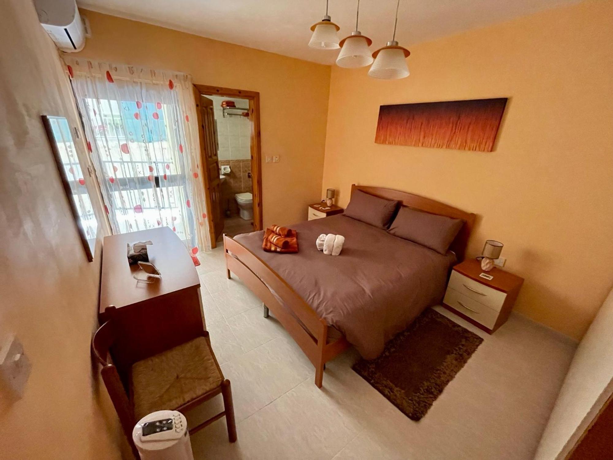 Apartment Regent Court - 3 Bedroom Within Walking Distance From Seafront